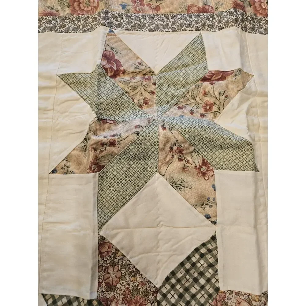 Set Of 2 Keepsake Americana Patchwork Star Pillow Shams Floral Shabby Chic NOS